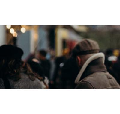 운전 중 휴대폰 손에 들고만 있어도 ‘불법’ 운전 중 휴대폰 손에 들고만 있어도 ‘불법’